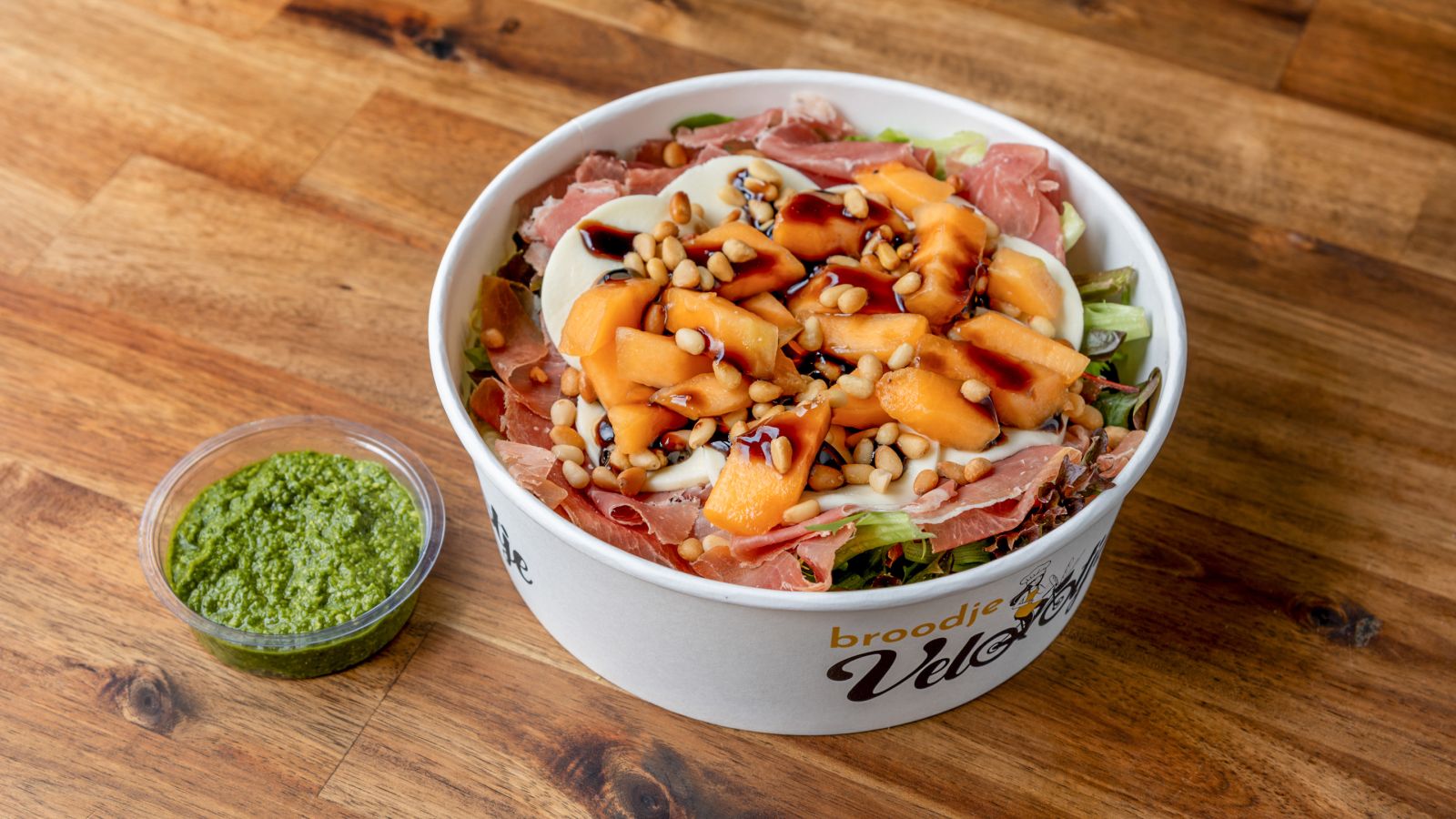 BroodjeVelootje_ItaliaanseSalade.jpg